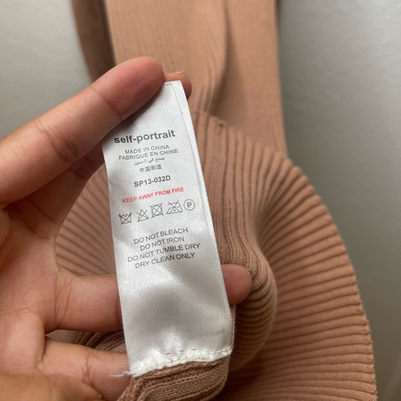 Self Portrait Ribbed cold shoulder sweater dress Sz med - Picture 16 of 16